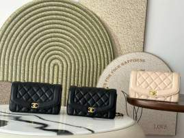 Picture of Chanel Handbags 2 _SKUfw239858413fw